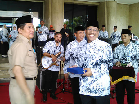 Pencarian PGRI Lampung Barat - Persatuan Guru Republik Indonesia Cabang Lampung Barat